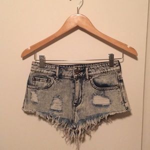 Bullhead Denim High Rise Short Shorts